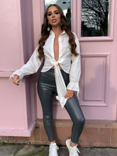 Load image into Gallery viewer, Cora