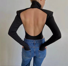 Load image into Gallery viewer, Clara