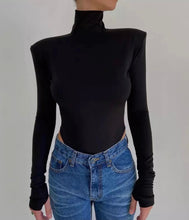 Load image into Gallery viewer, Clara